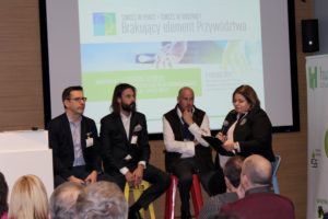 Panel Ojców, Mężów, Menedżerów